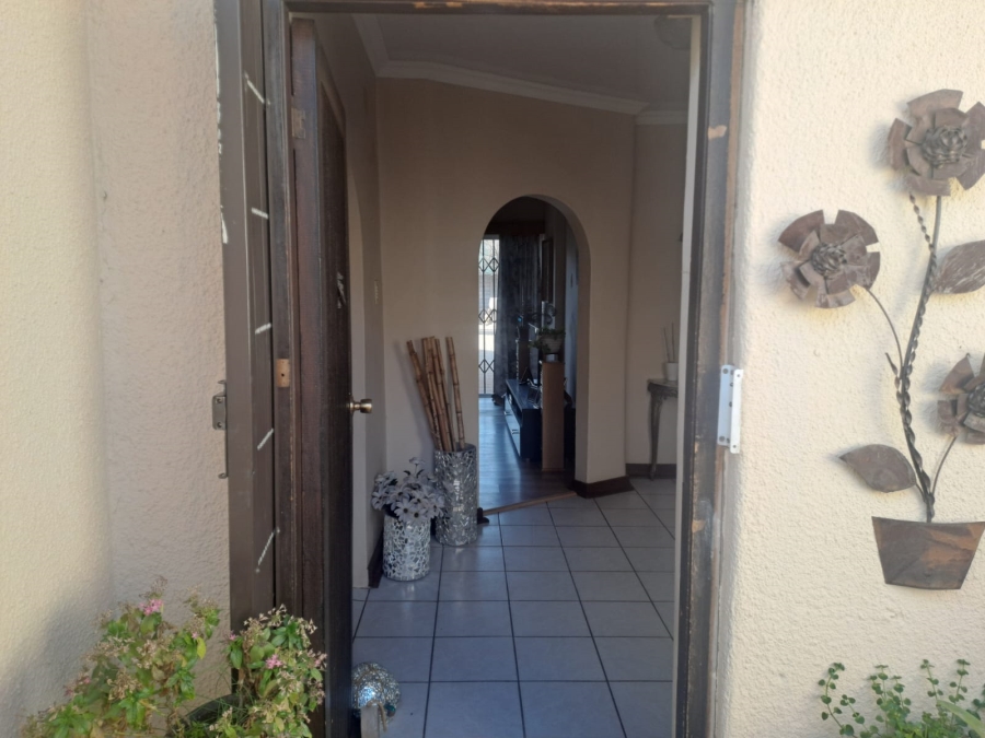 4 Bedroom Property for Sale in Doorn Free State